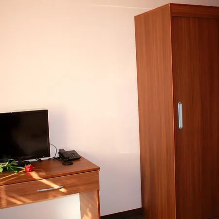 Отель Iris Пловдив